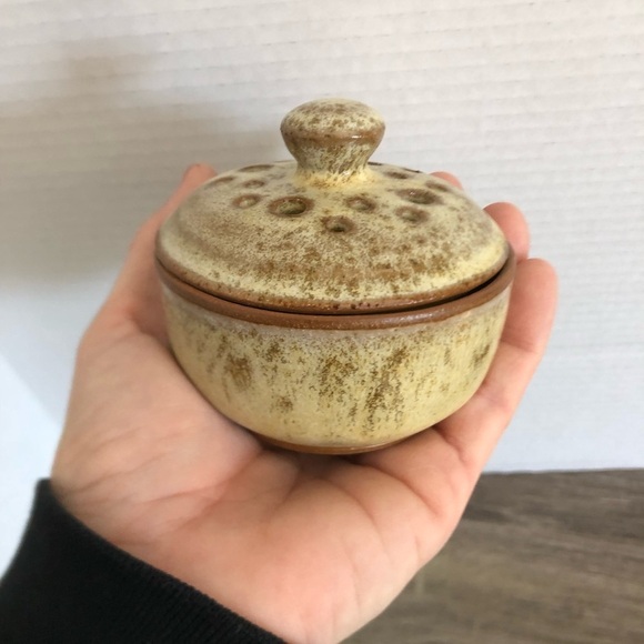 Handmade Pottery Garlic Keeper - Picture 10 of 13